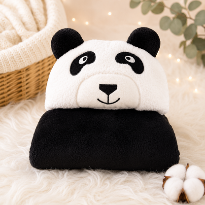Manta con capucha pandita blanco negro orejitas negras doblada